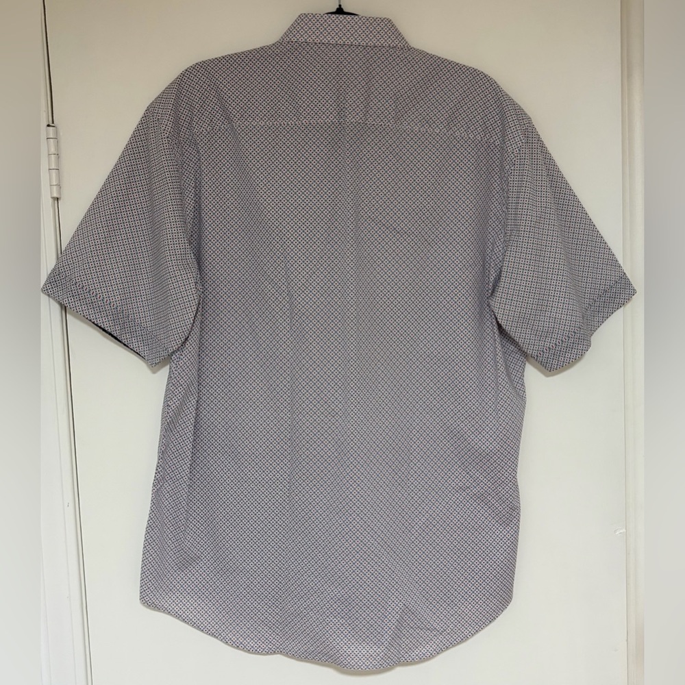 Quieti Men’s Blue and Red Geometric Print Short Sleeve Button Front Shirt Sz XL - Picture 3 of 6